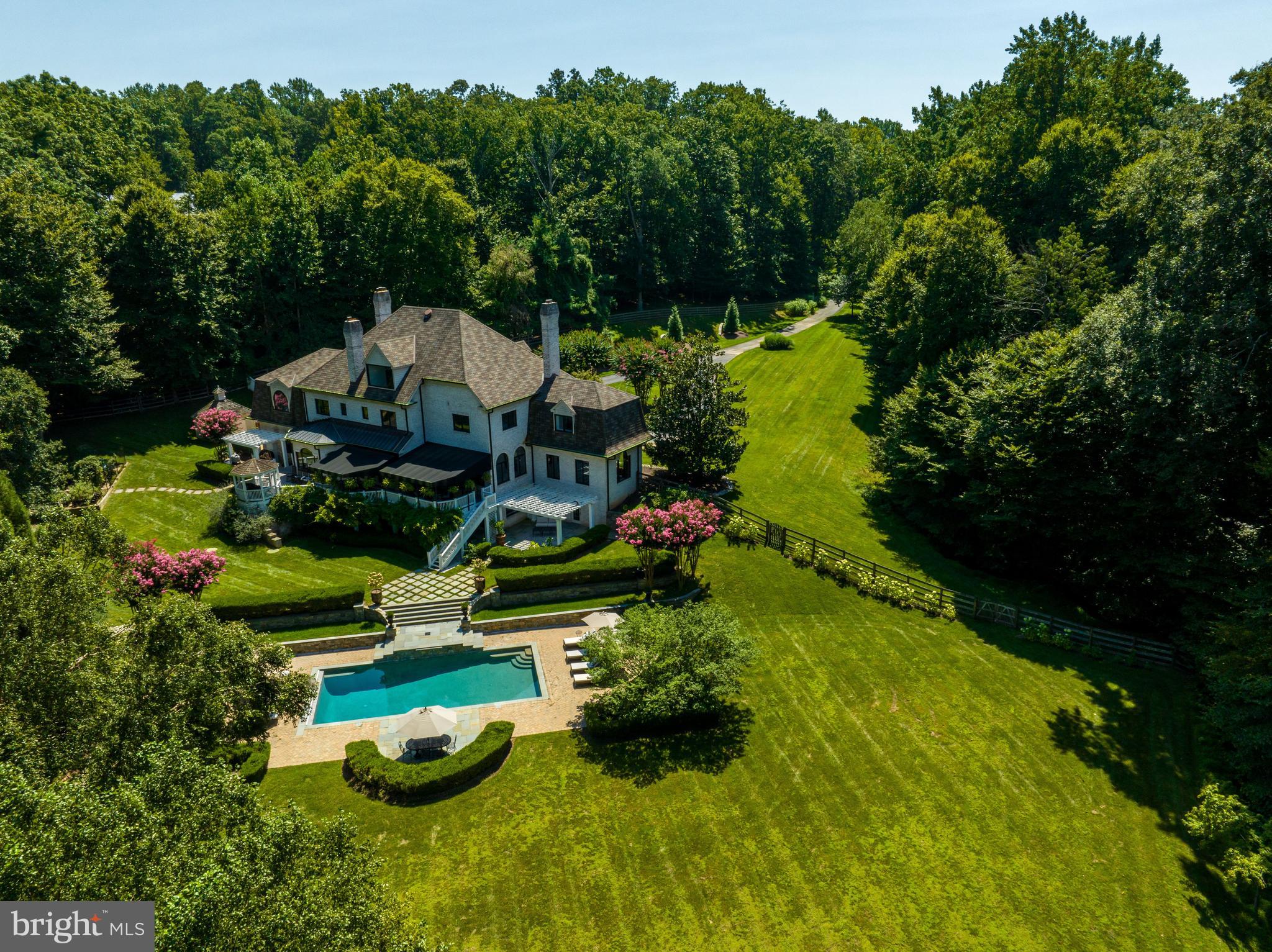 POTOMAC FALLS - Residential