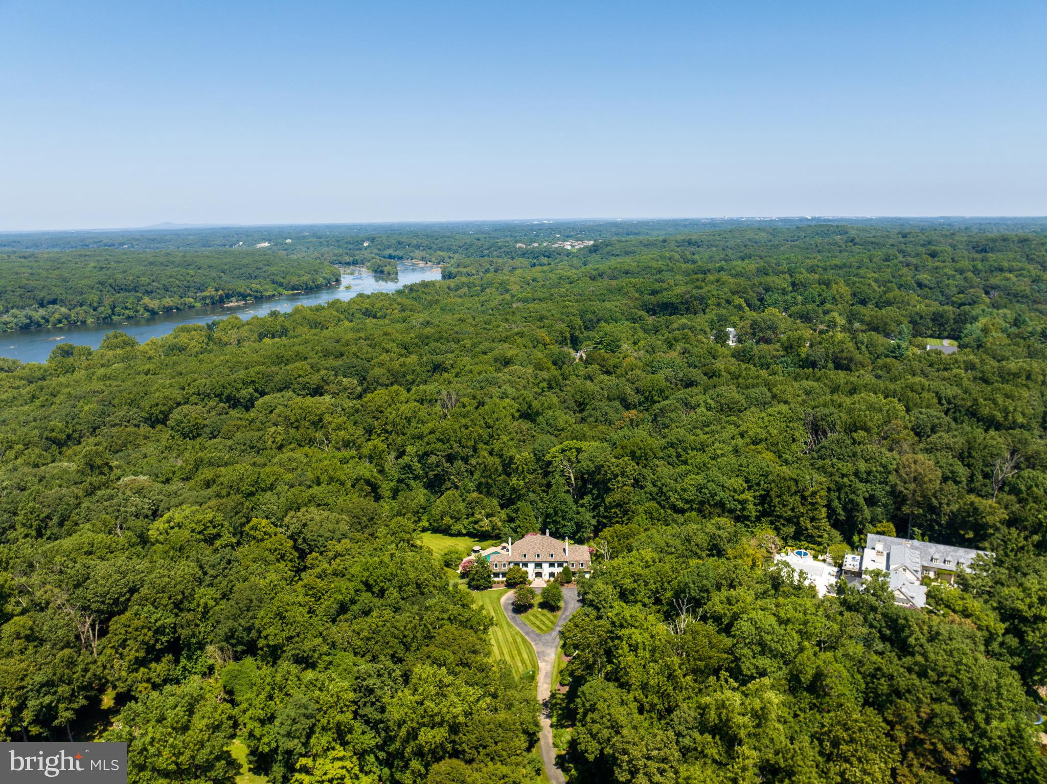 POTOMAC FALLS - Residential