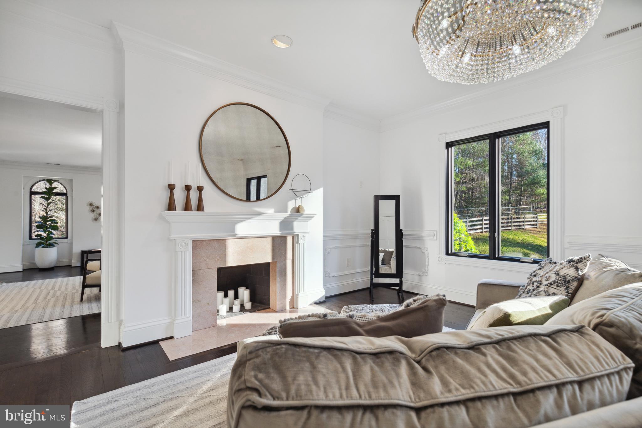 POTOMAC FALLS - Residential