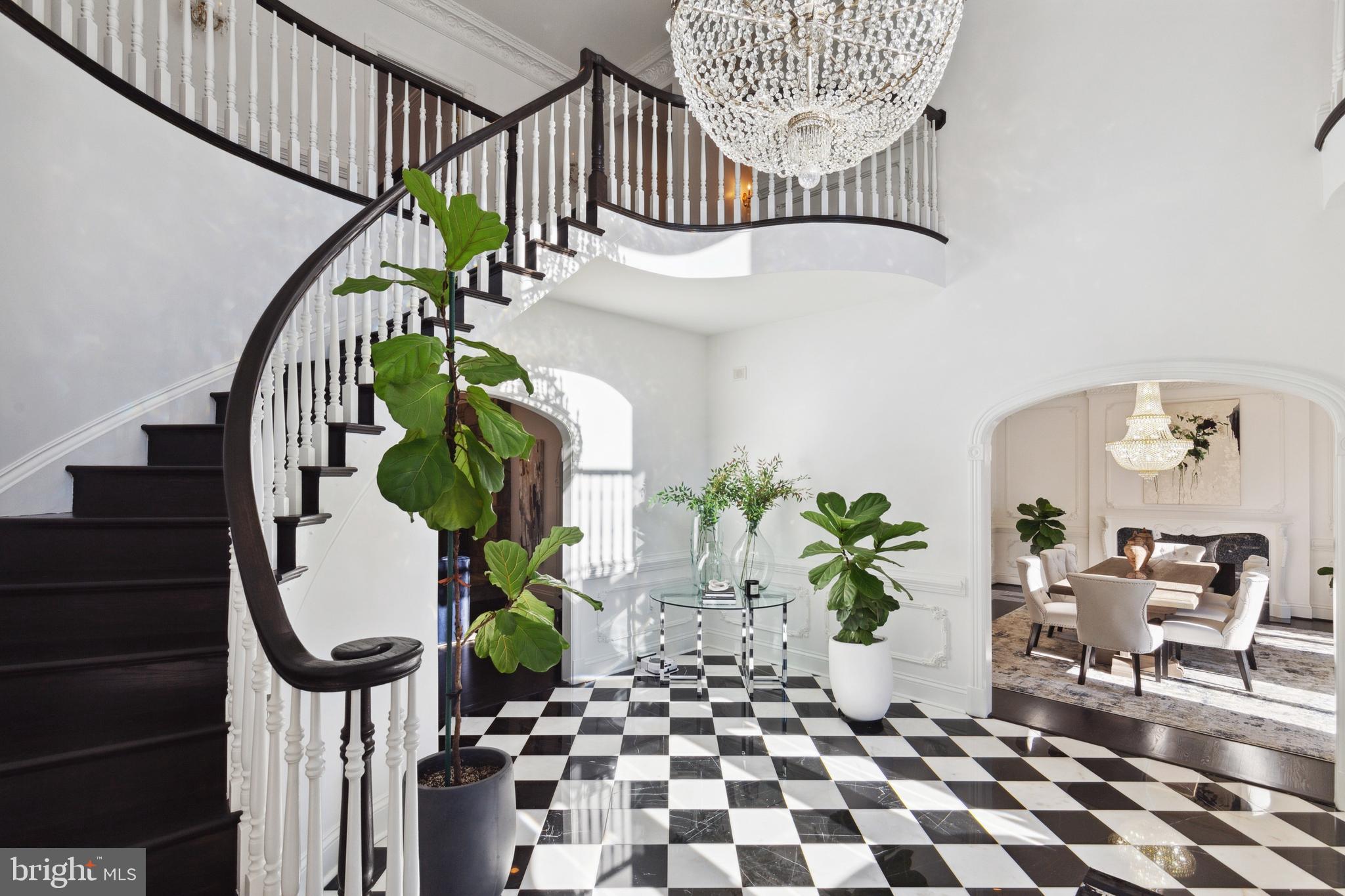 POTOMAC FALLS - Residential