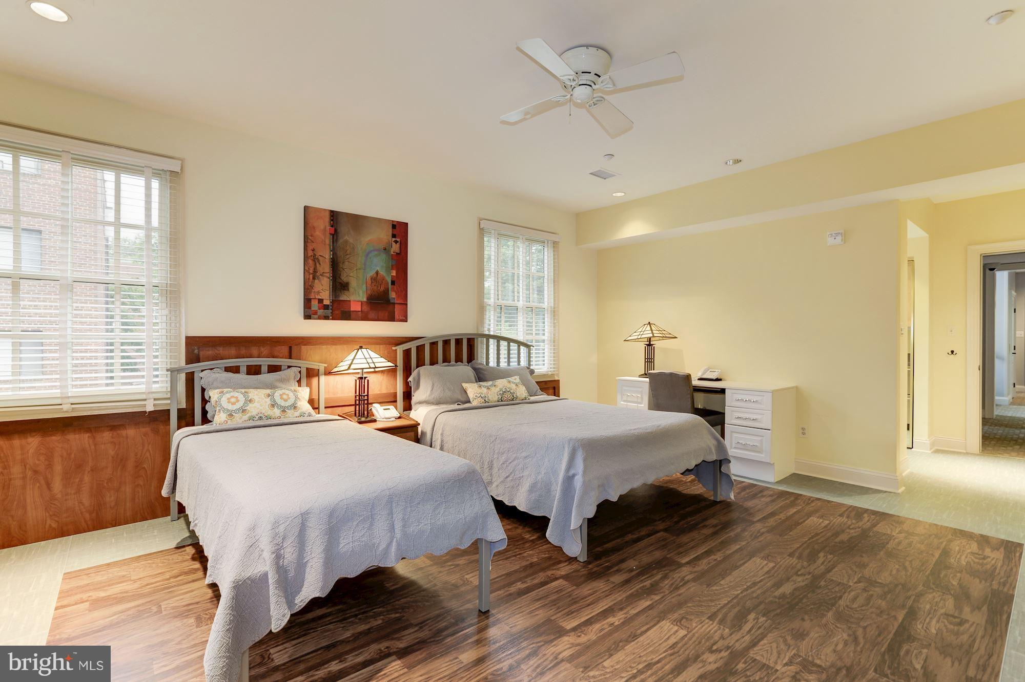 NORTHWEST PARK - Residential