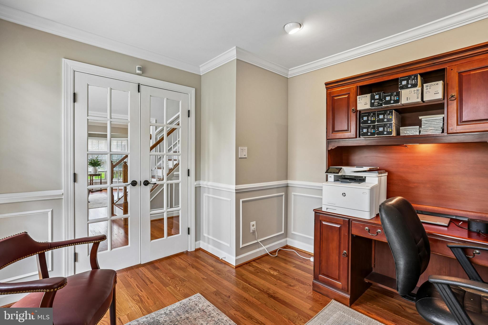LAYTONSVILLE KNOLLS - Residential