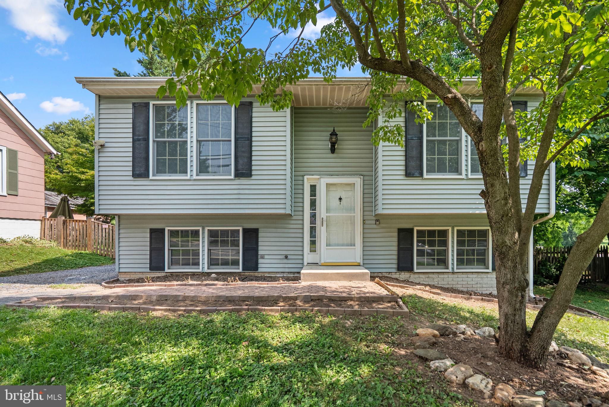 LINDEN HILLS - Residential