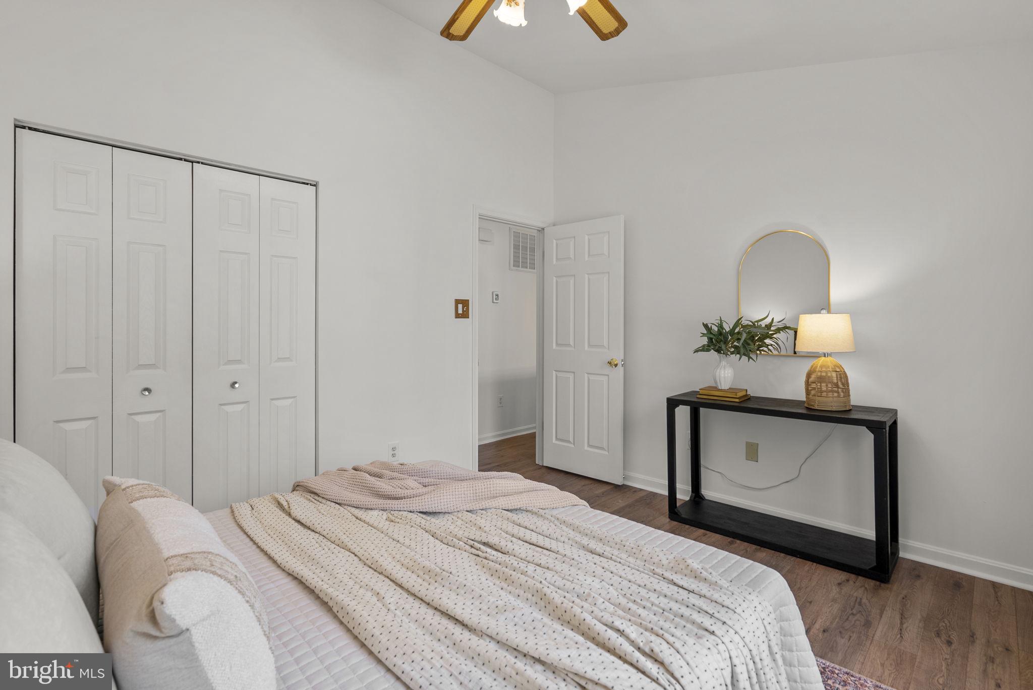 LINDEN HILLS - Residential