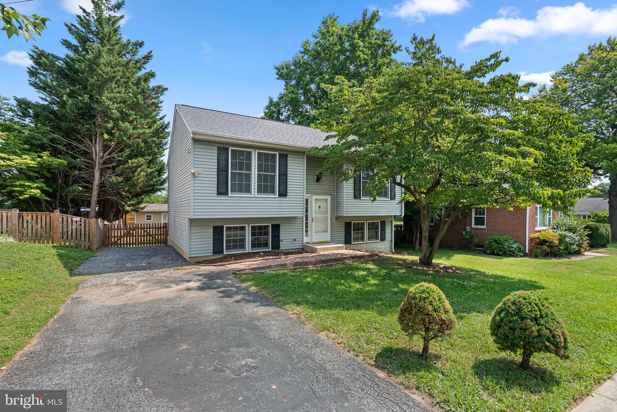 LINDEN HILLS - Residential