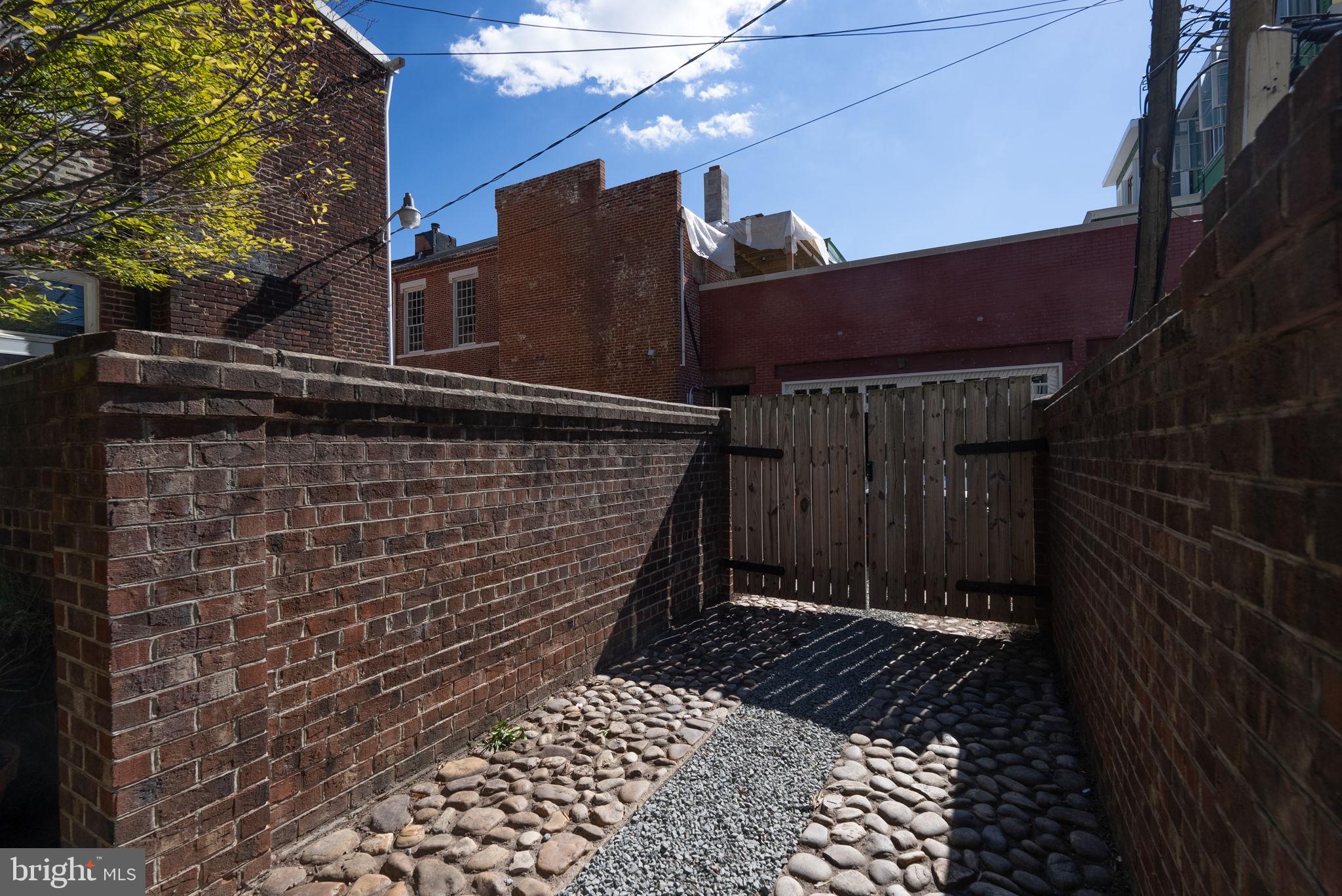 OLD TOWN - Residential