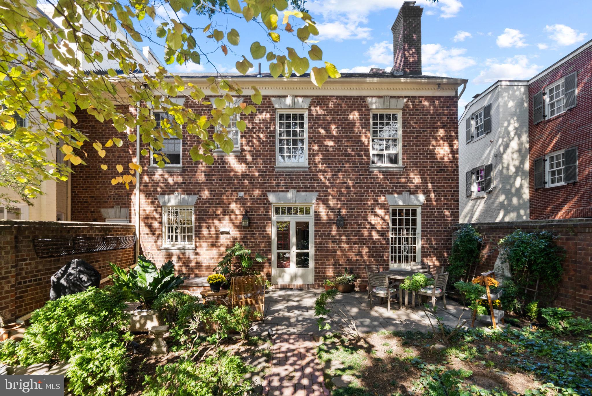 OLD TOWN - Residential