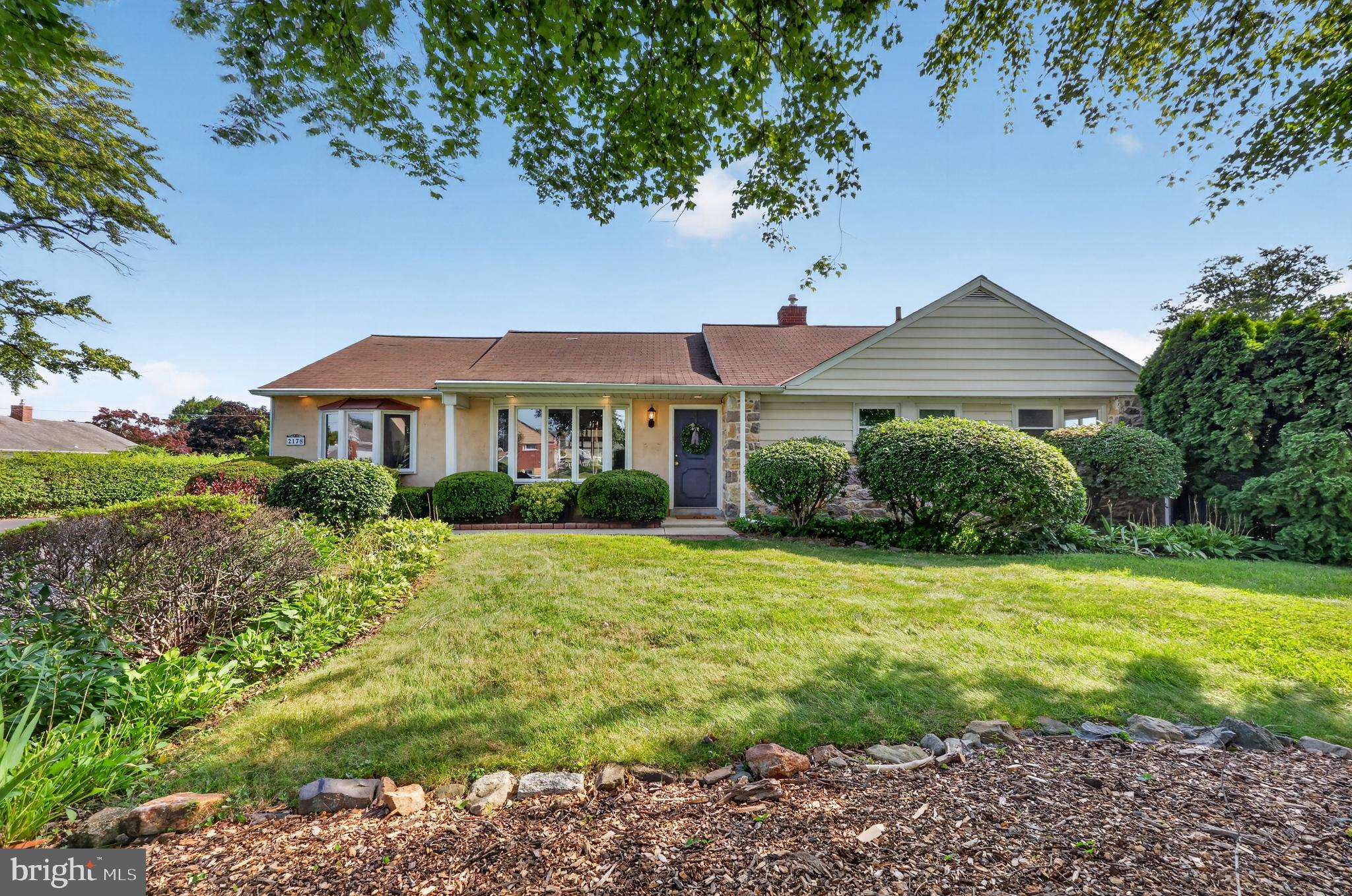 LANGFORD HILLS - Residential