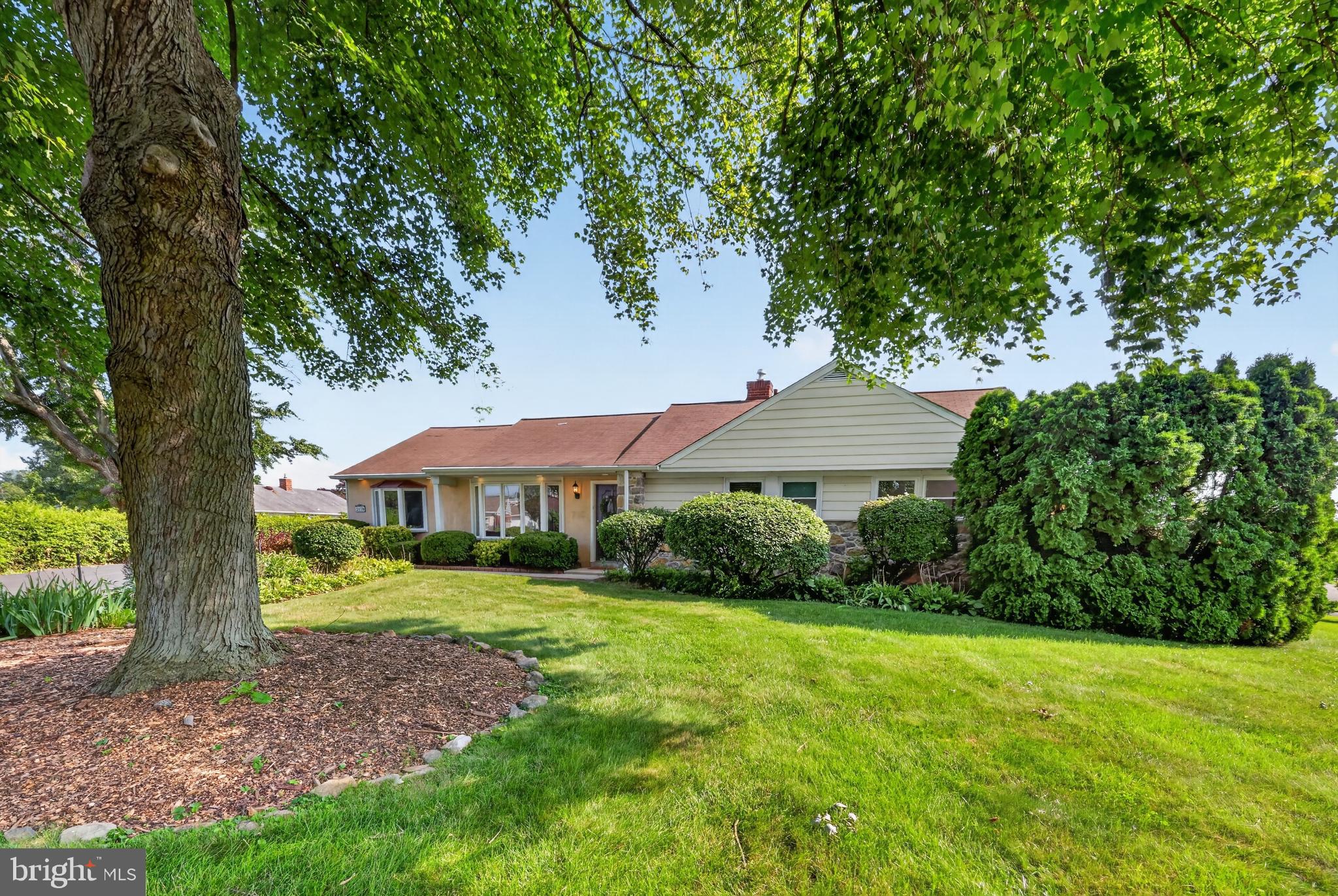 LANGFORD HILLS - Residential