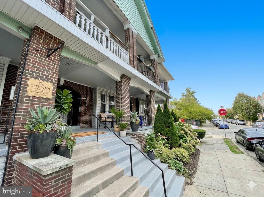 Presenting the exclusive sale of 4640 Sansom St., a duplex in University City. The property features (1) 4 bed/ 2 bath unit and (1) 3 bed /3 bath unit. All units are self-contained, with newer kitchens, baths, flooring, systems, and W/D in unit. The property is very well located in University City in the Henry Lea School District. The property is ideal for an investor looking for a turn-key investment, or an owner-occupant that would live in one unit and lease out the other. Please note the seller owns other properties in the area that can be sold as a portfolio with the subject property.