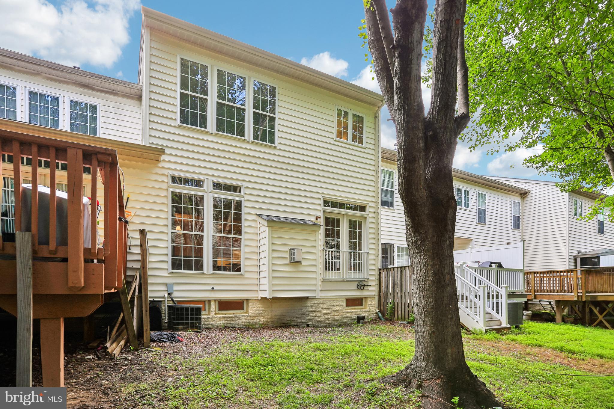 WAVERLY WOODS - Residential