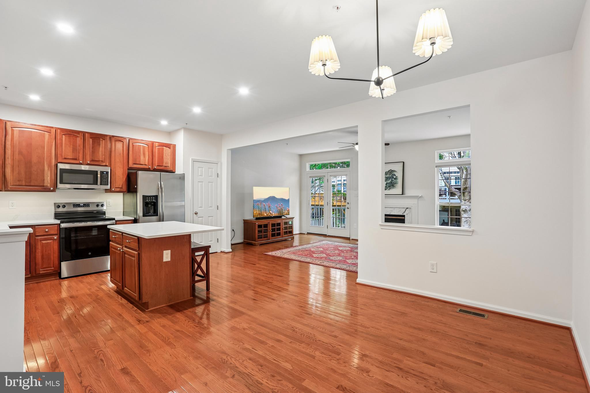 WAVERLY WOODS - Residential