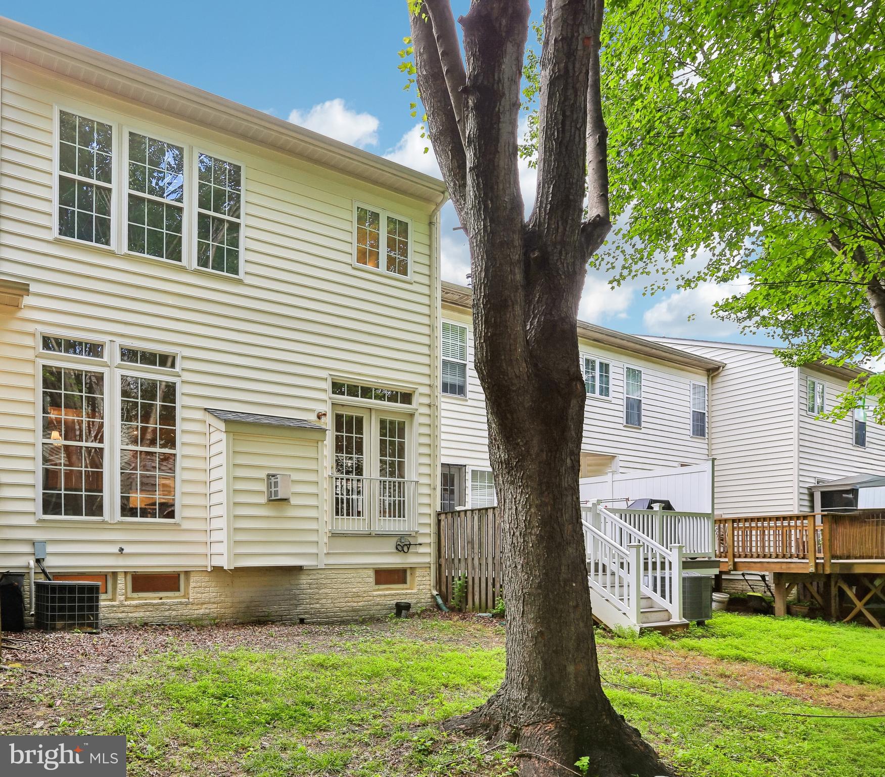 WAVERLY WOODS - Residential
