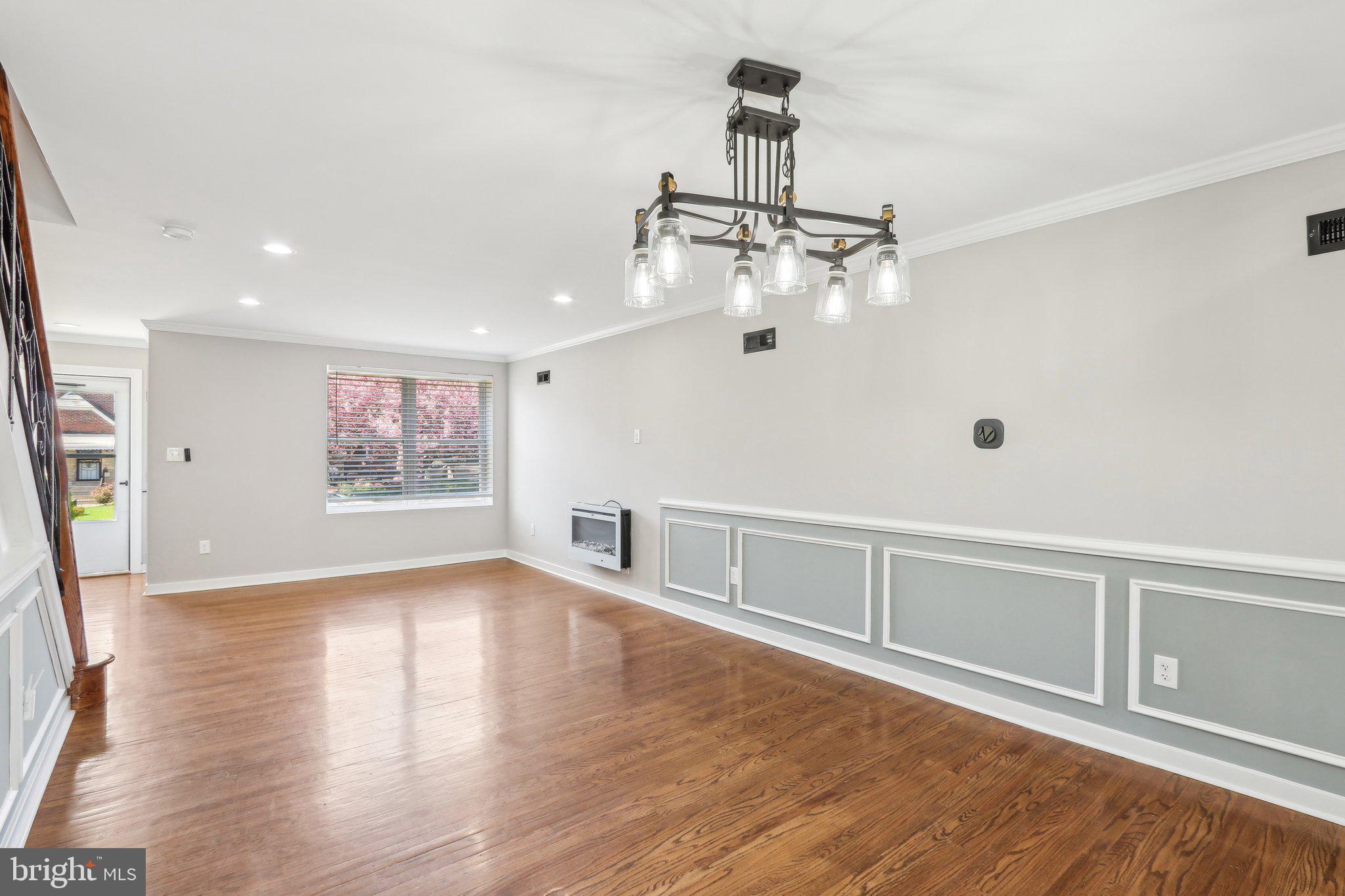 MELROSE PARK GARDENS - Residential
