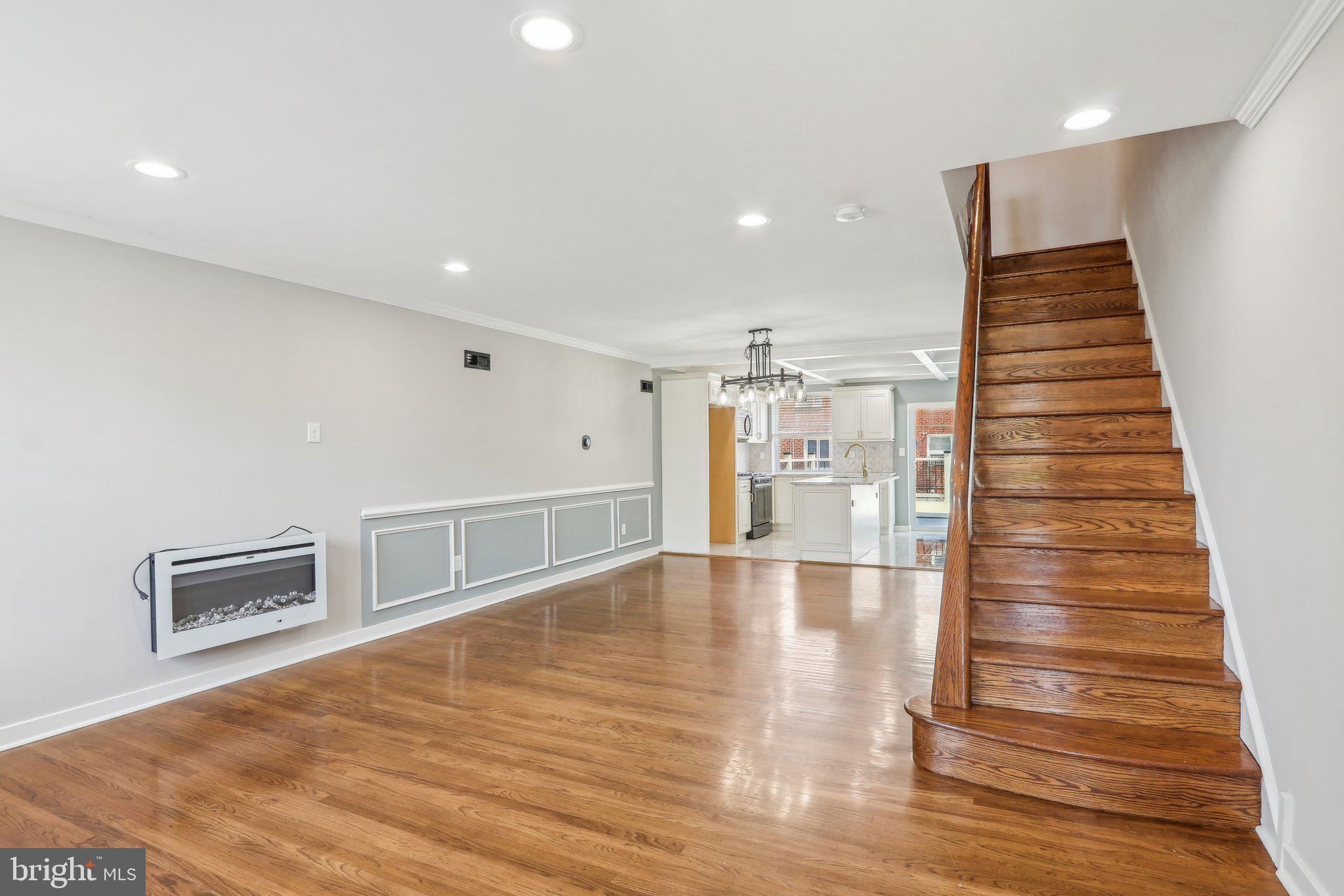 MELROSE PARK GARDENS - Residential