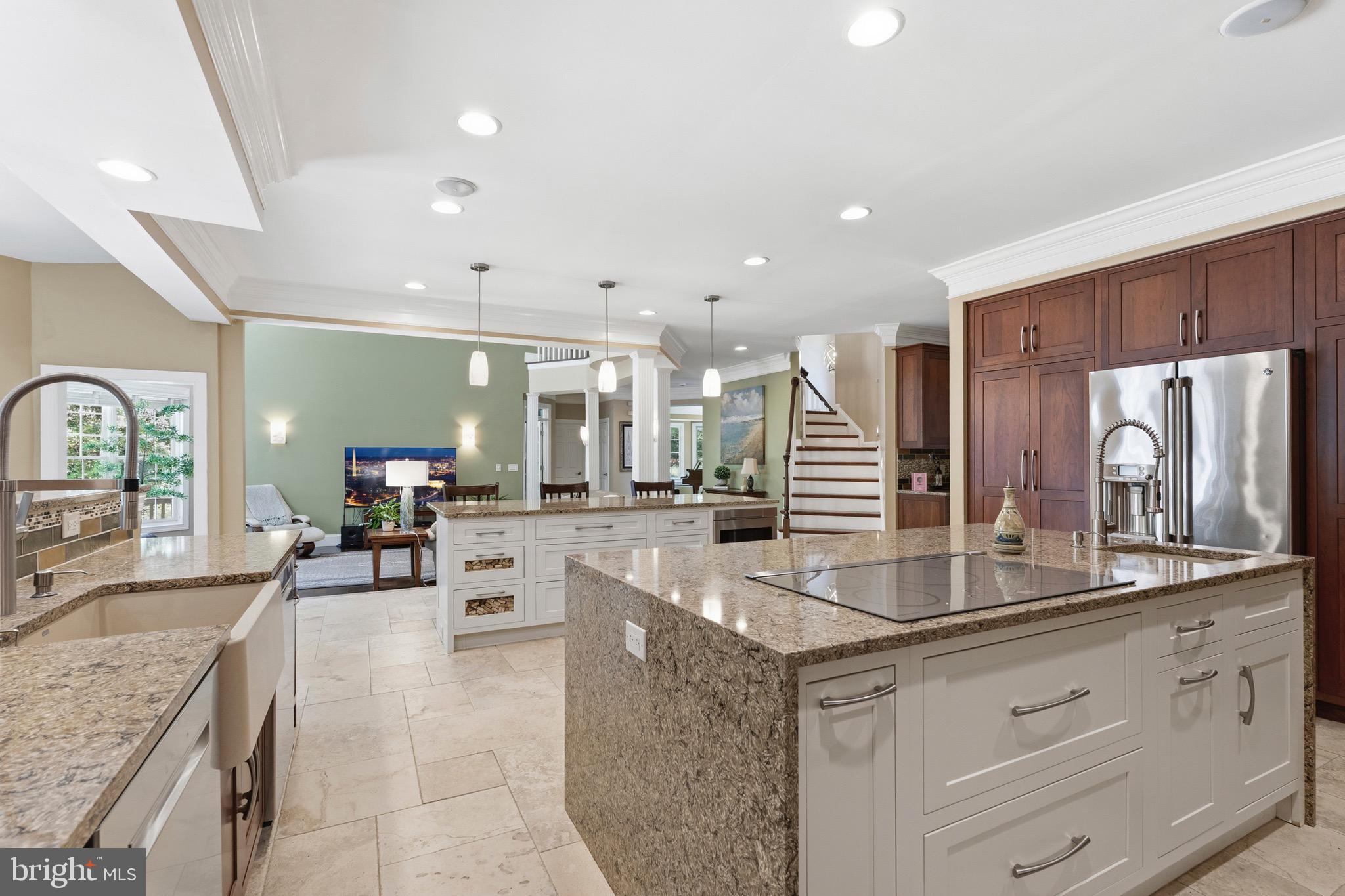 WOODS AT TAMA - Residential