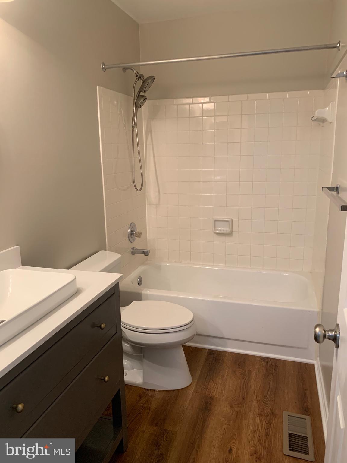 LONGMEAD CROSSING - Residential