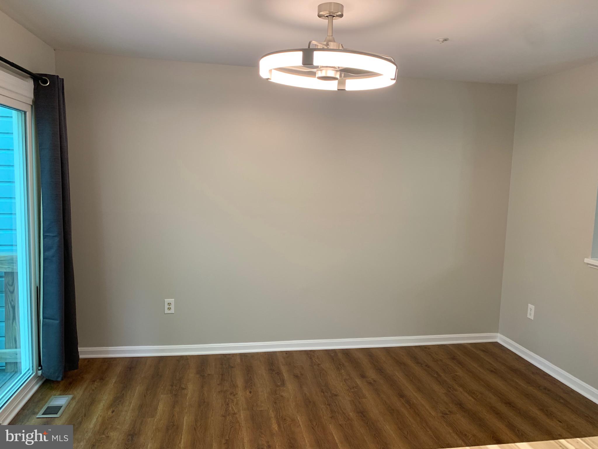 LONGMEAD CROSSING - Residential