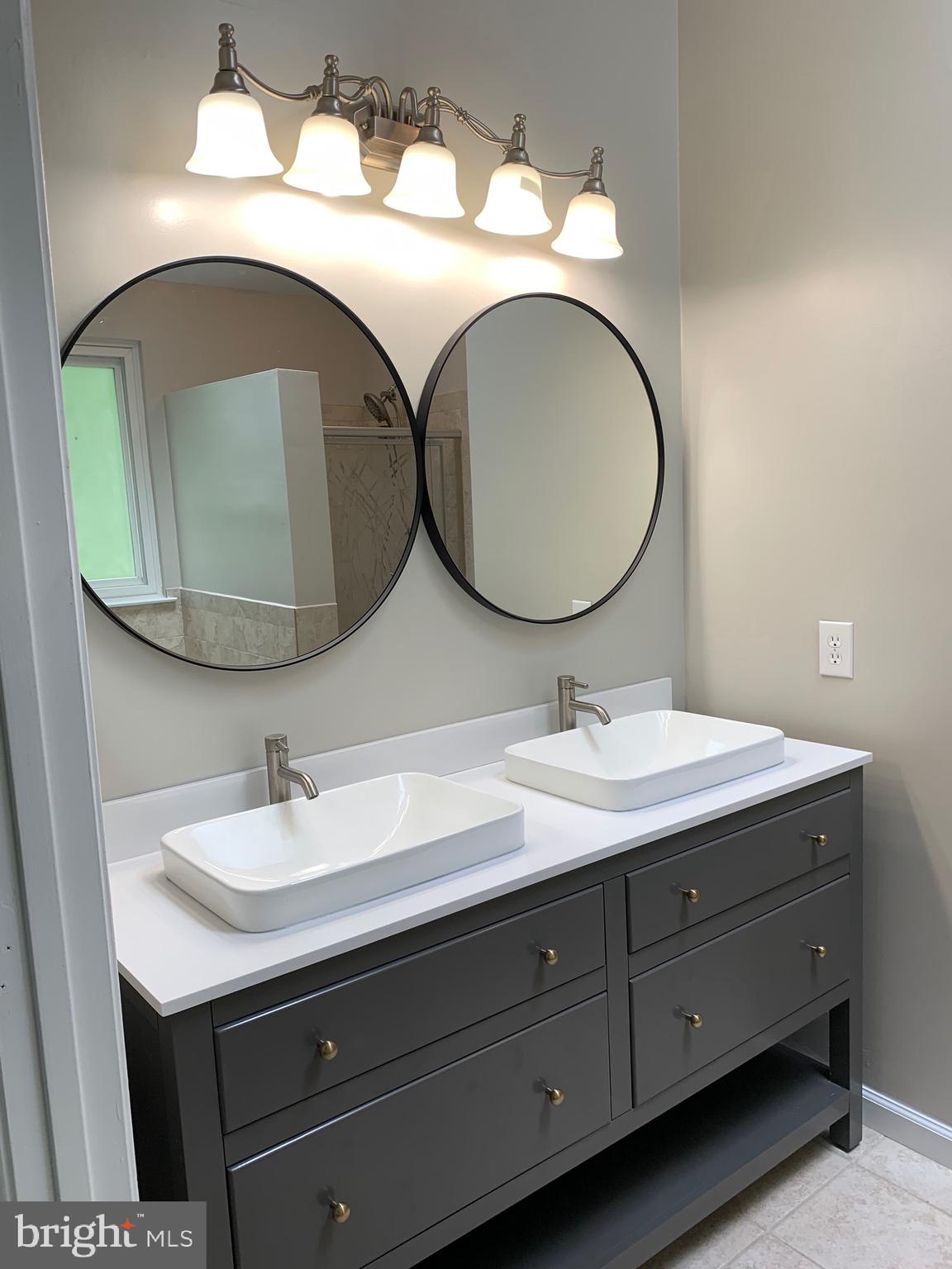 LONGMEAD CROSSING - Residential