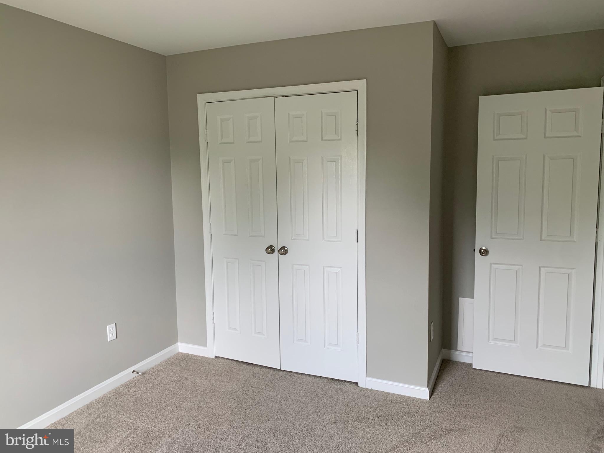 LONGMEAD CROSSING - Residential