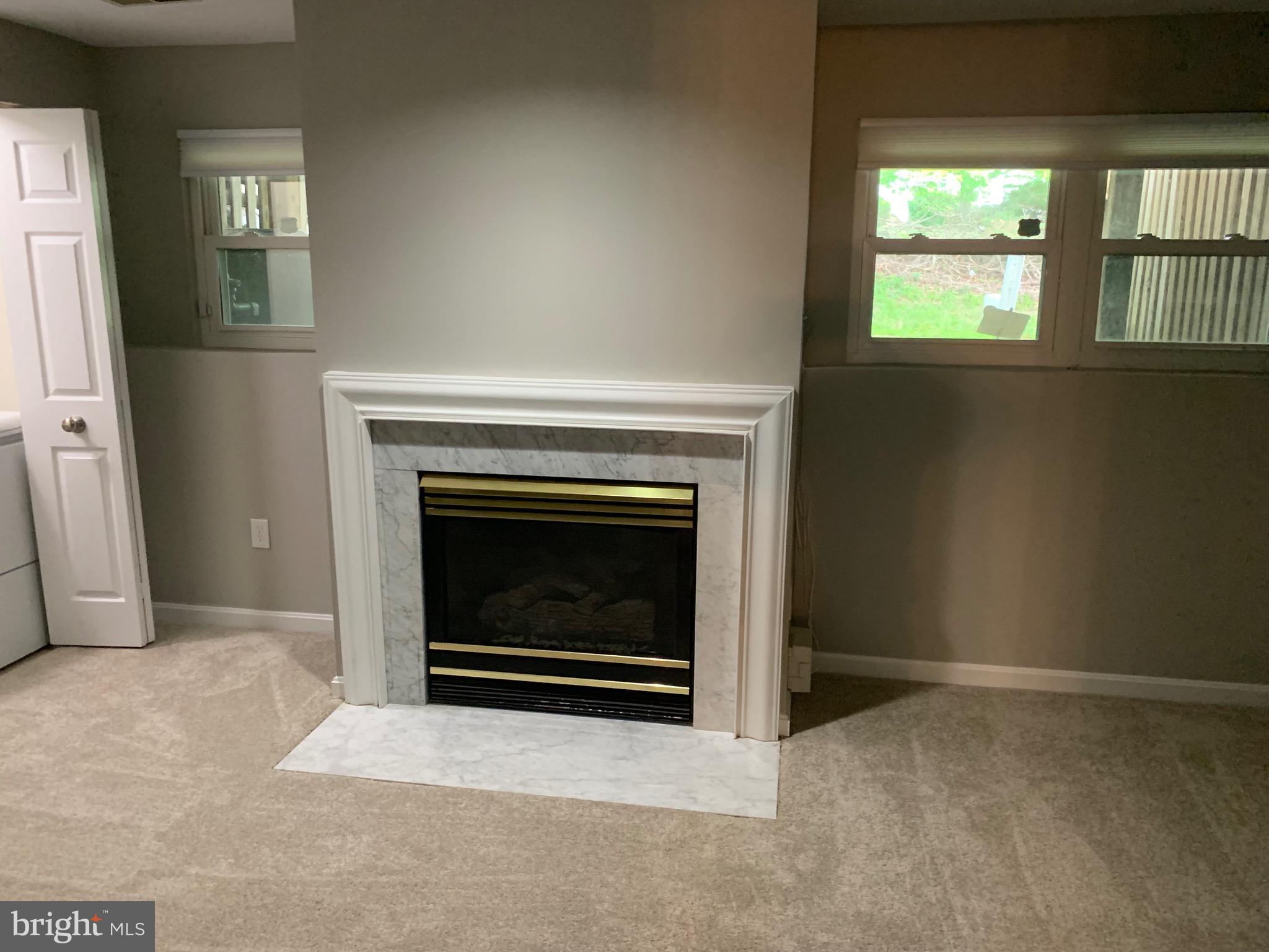 LONGMEAD CROSSING - Residential