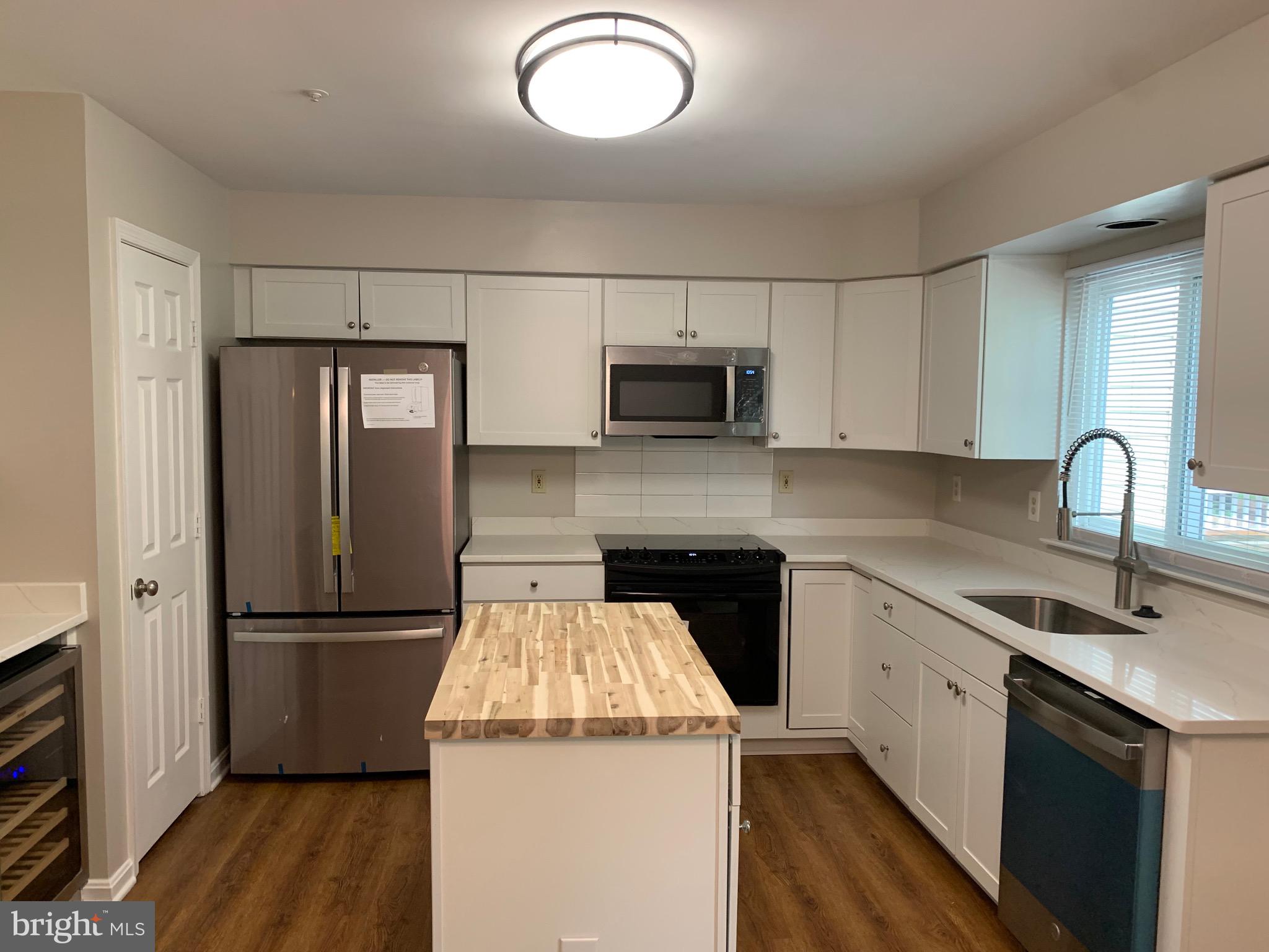 LONGMEAD CROSSING - Residential