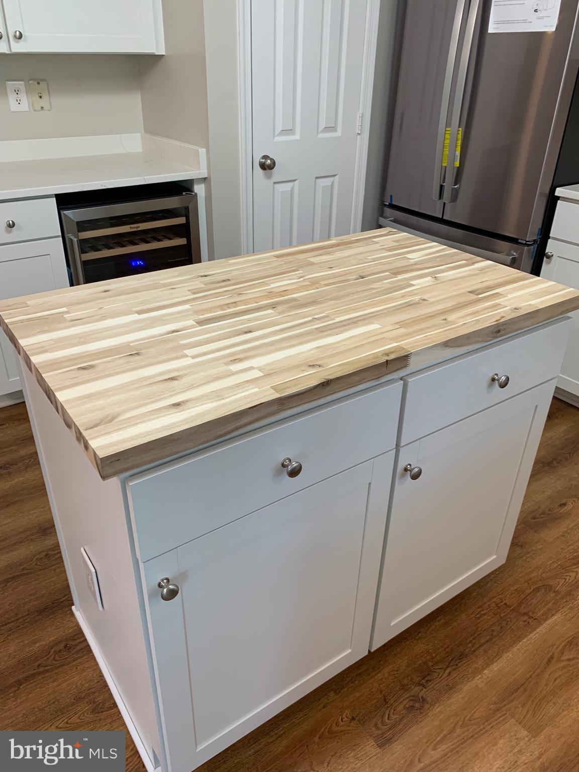 LONGMEAD CROSSING - Residential