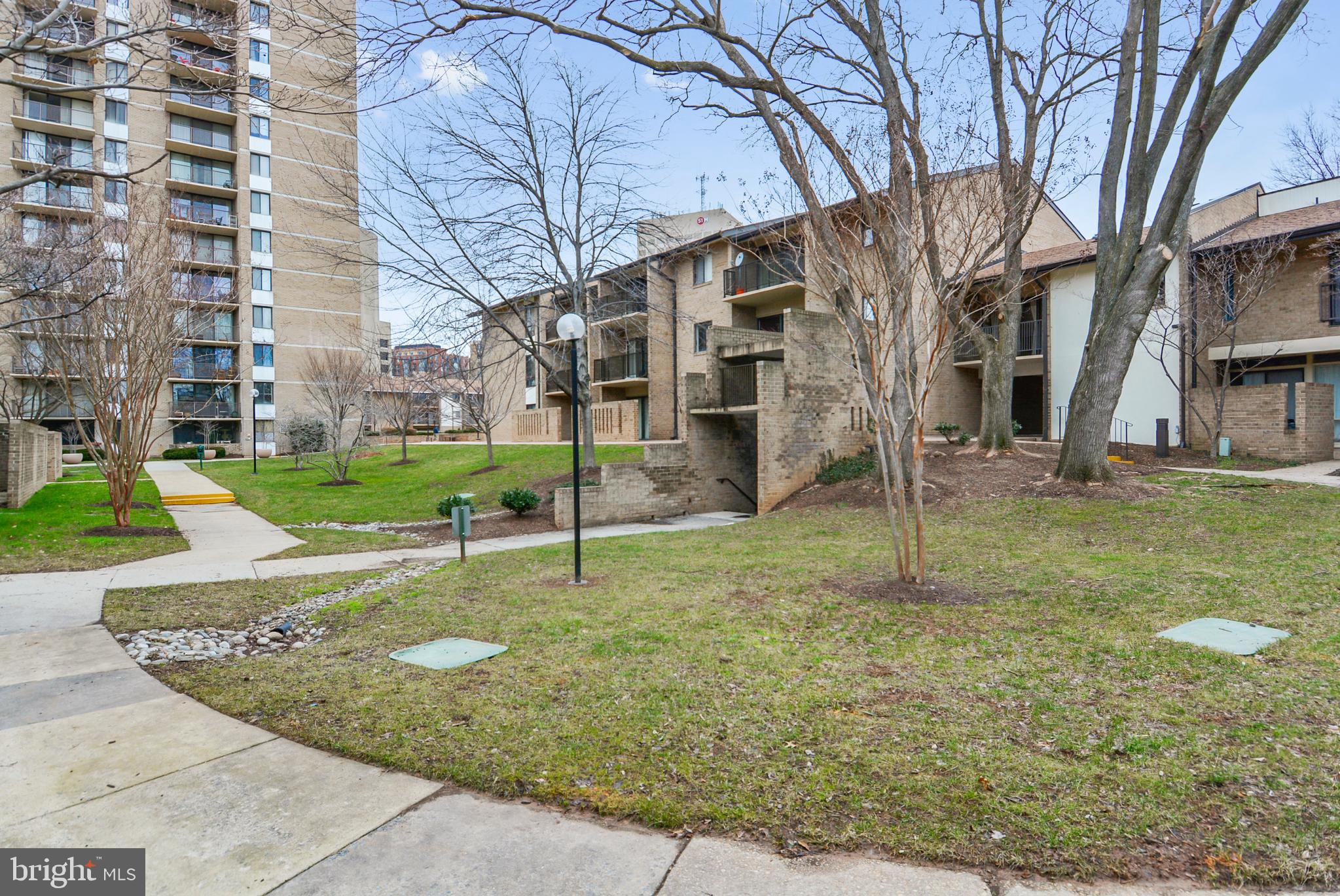 AMERICANA CENTRE - Residential