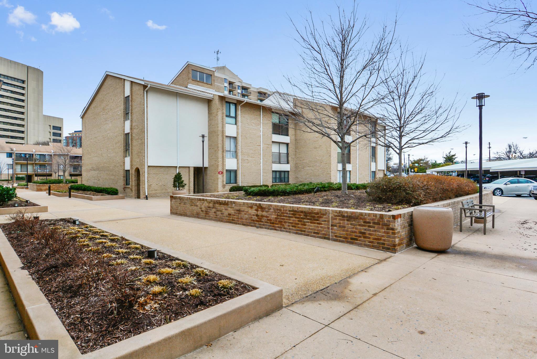 AMERICANA CENTRE - Residential