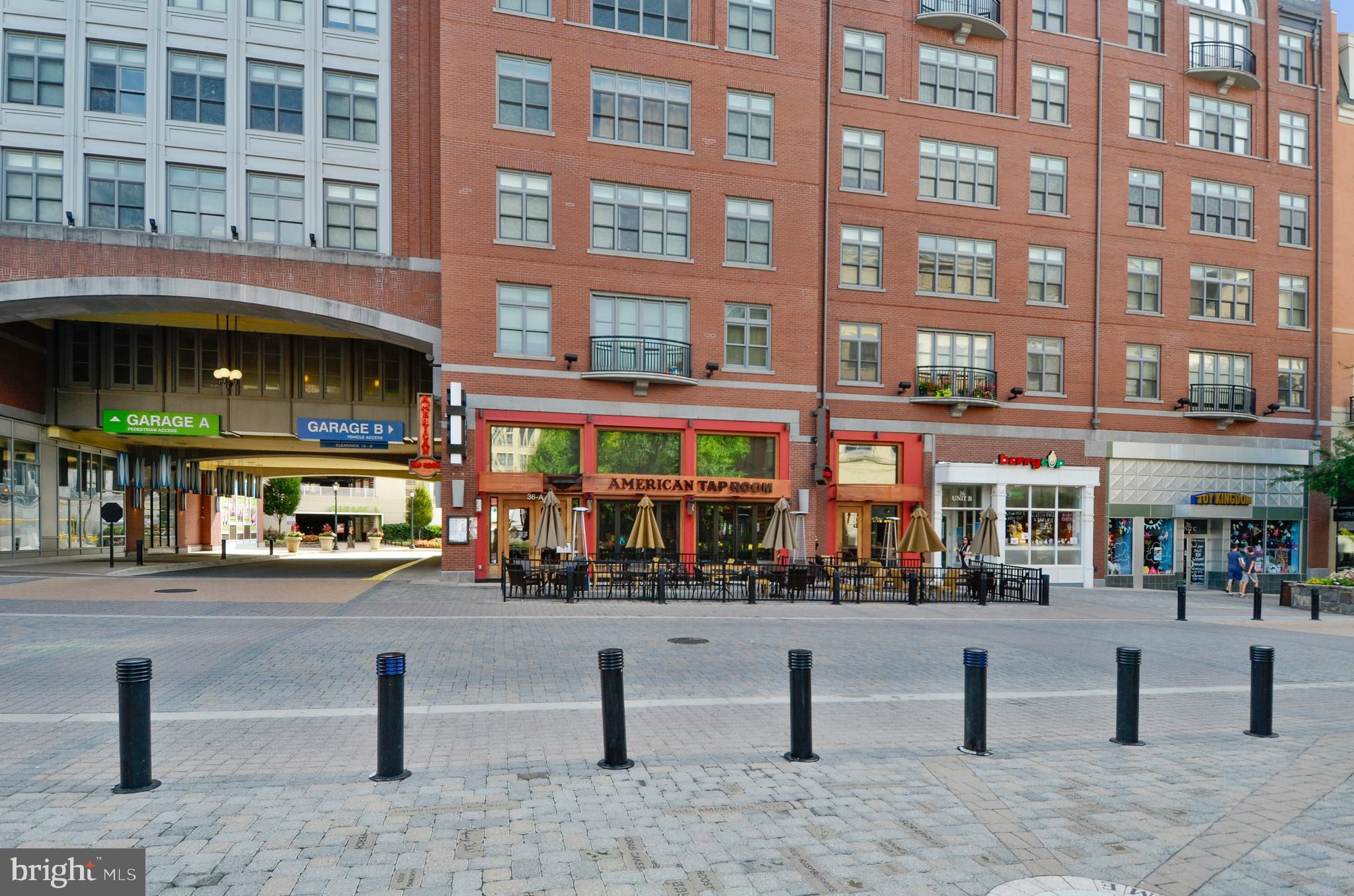 AMERICANA CENTRE - Residential