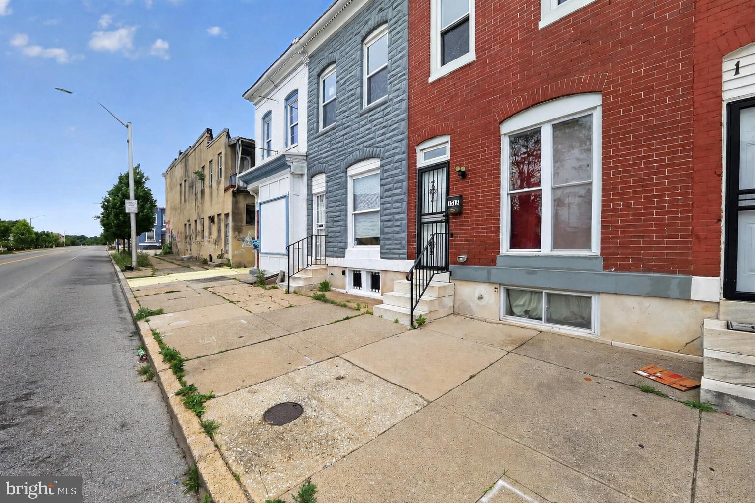 BROADWAY EAST - Residential