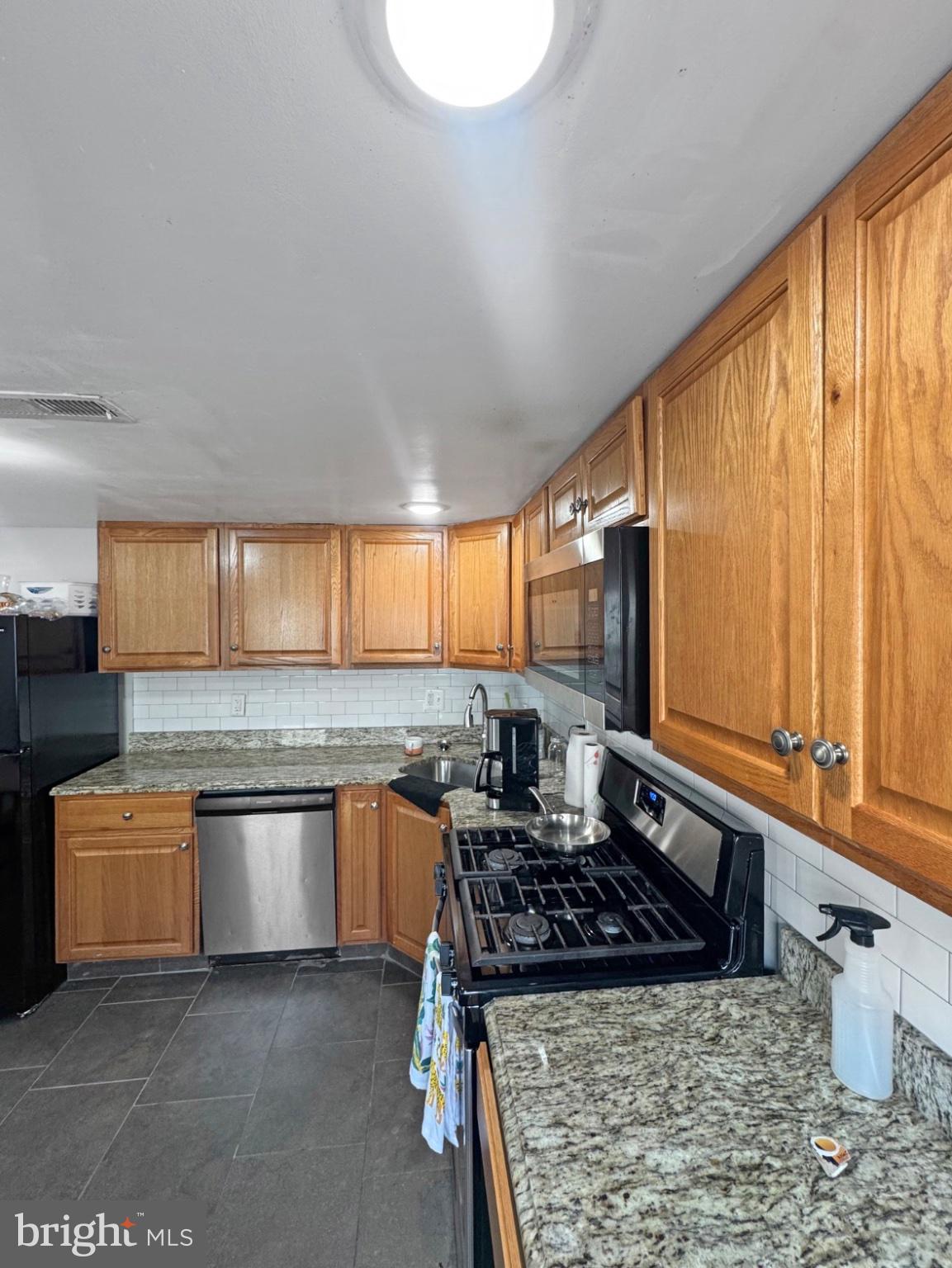FRANKFORD - Residential