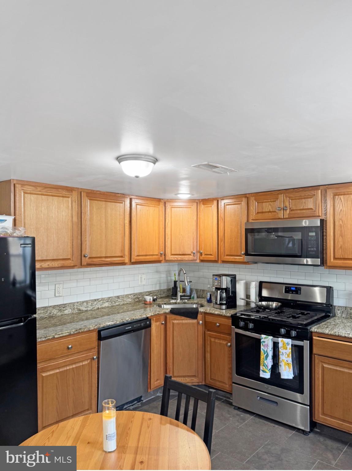 FRANKFORD - Residential