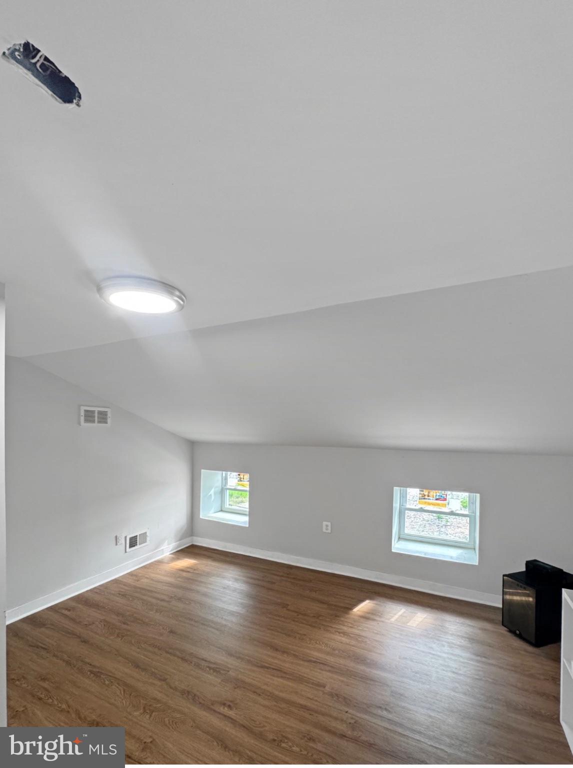 FRANKFORD - Residential