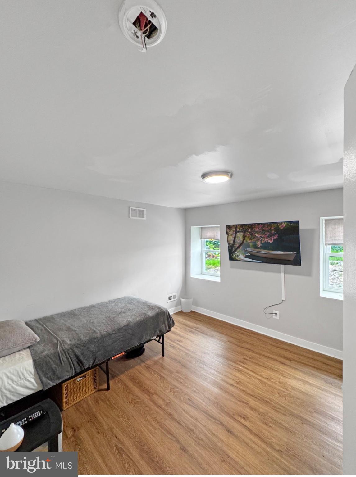 FRANKFORD - Residential