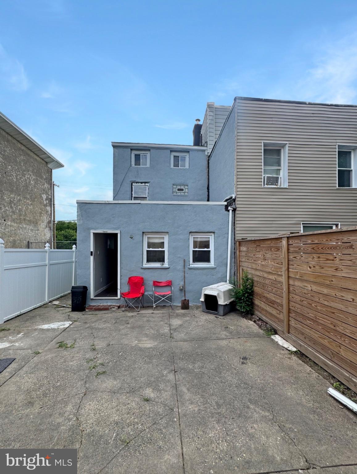 FRANKFORD - Residential