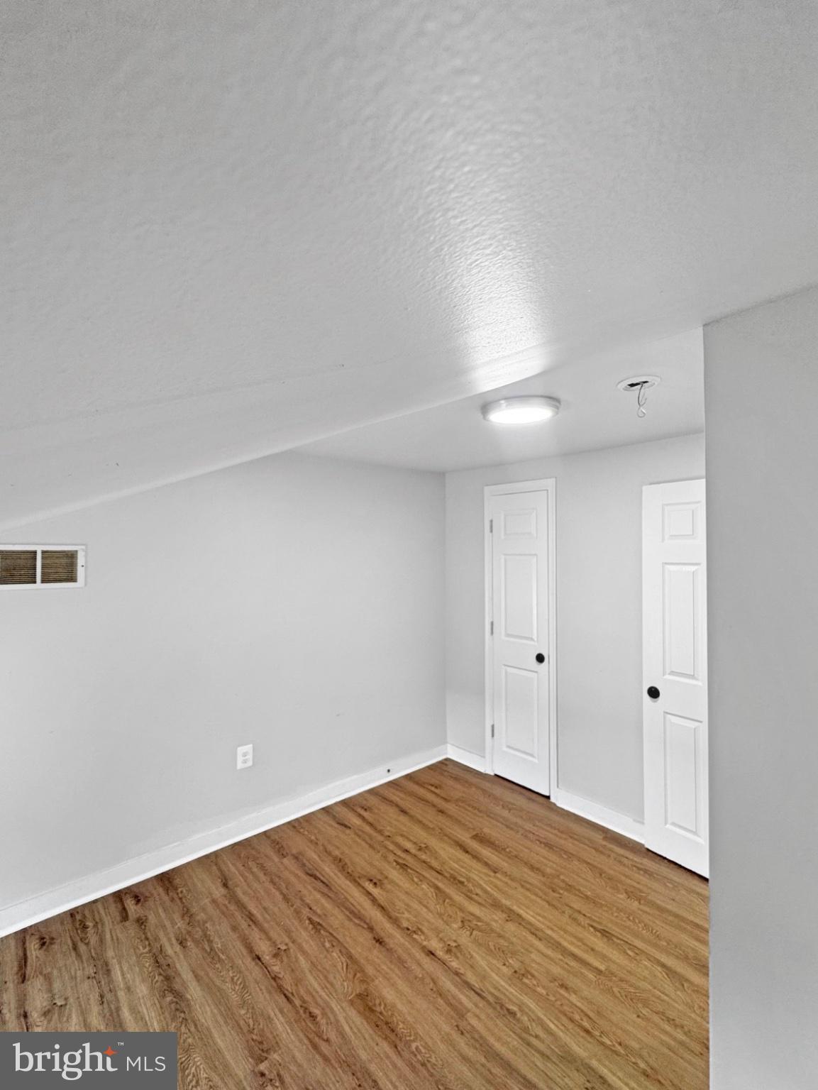 FRANKFORD - Residential