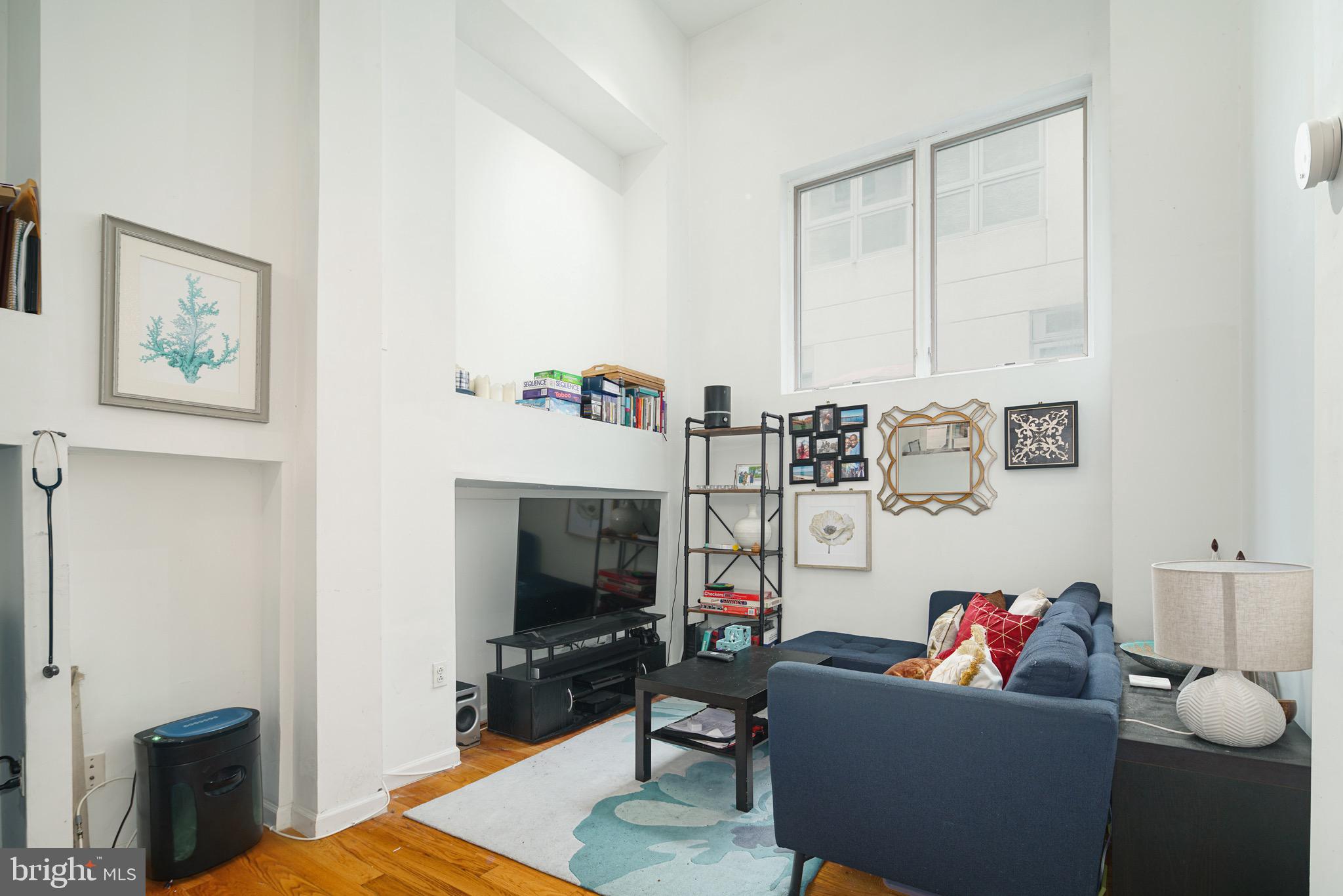 GRADUATE HOSPITAL - Residential Lease