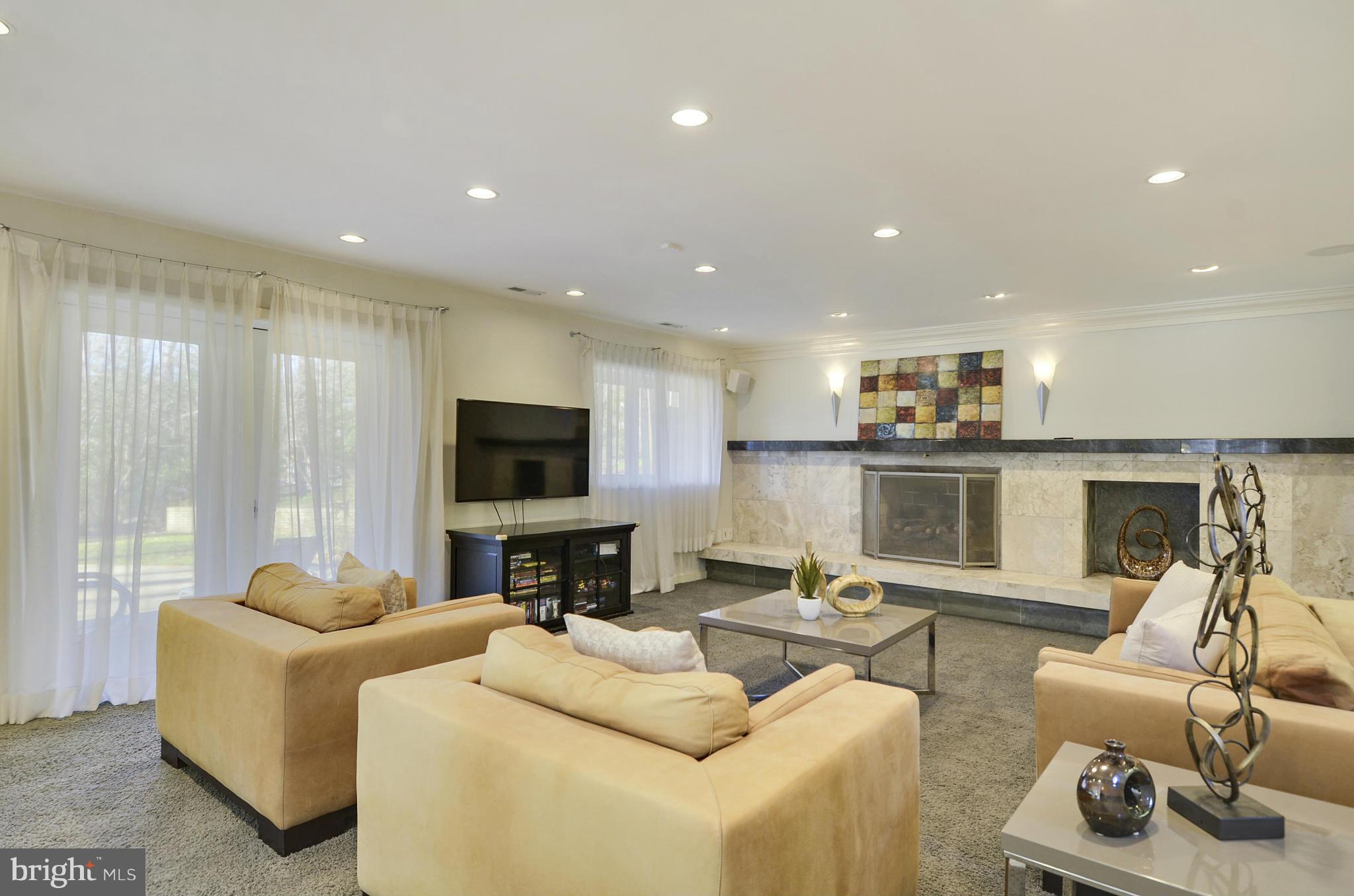 MAZZA WOODS - Residential