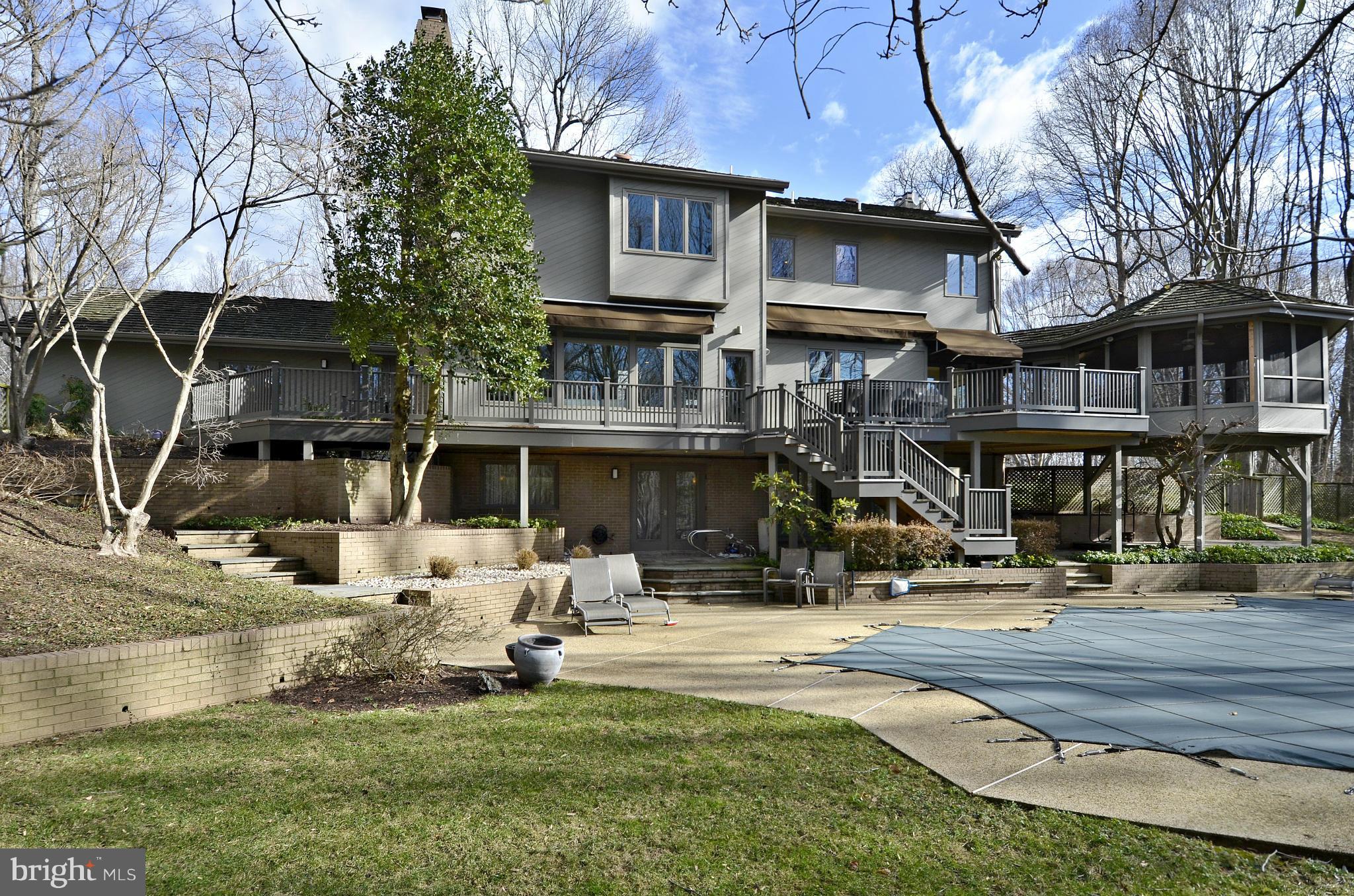 MAZZA WOODS - Residential