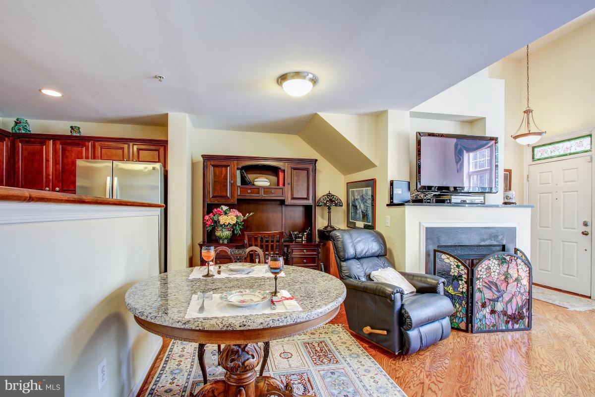 WOODLAND HALL AT CAMERN - Residential