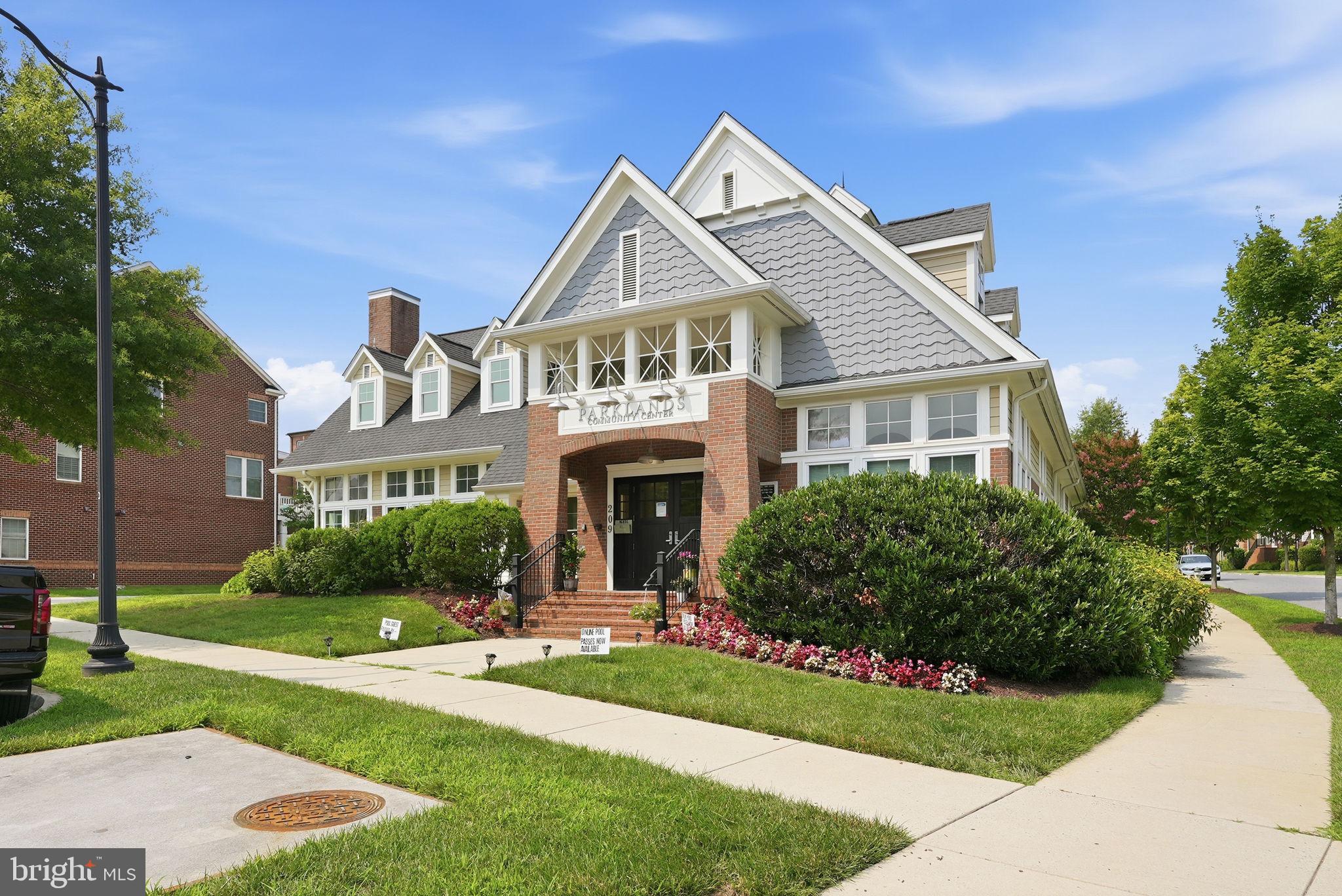 PARKLANDS AT WATKINS MILL - Residential