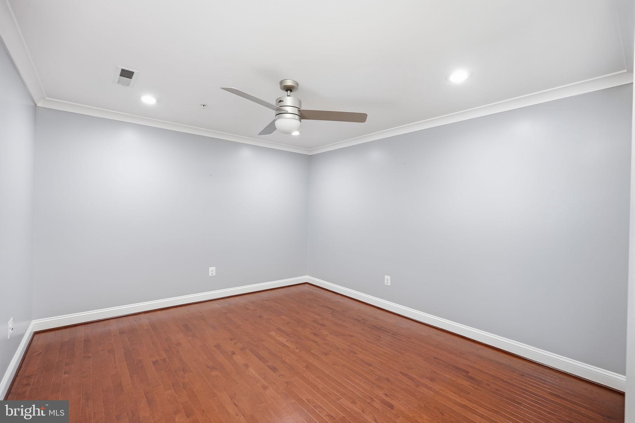PARKLANDS AT WATKINS MILL - Residential