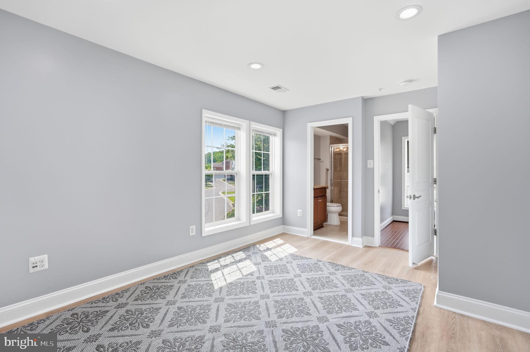 PARKLANDS AT WATKINS MILL - Residential