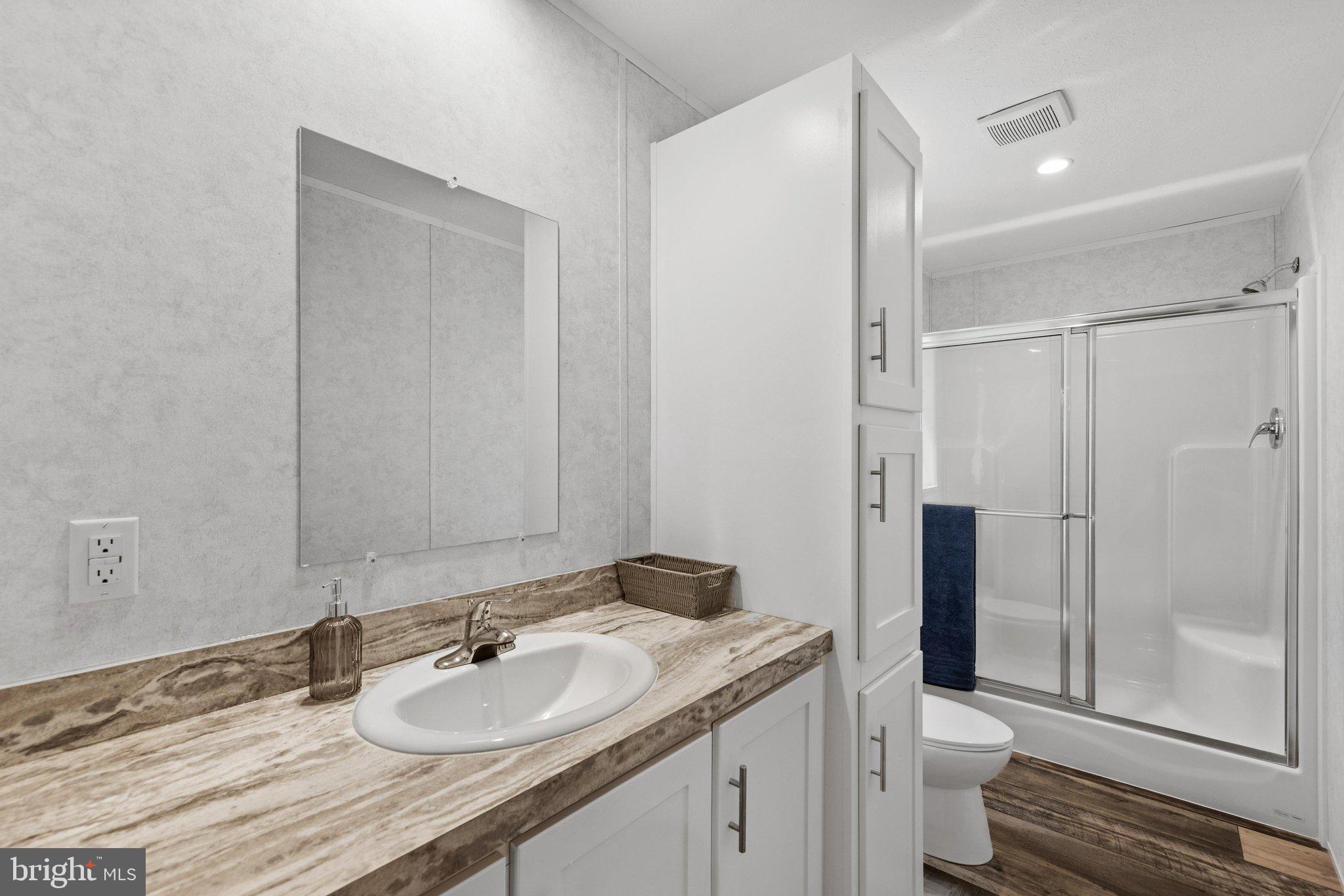 SHADYDELL PARK - Residential