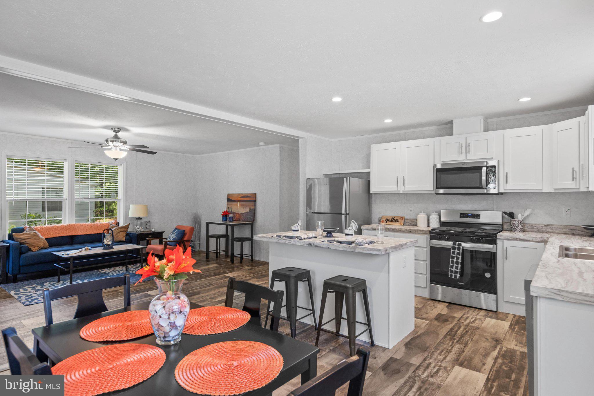 SHADYDELL PARK - Residential
