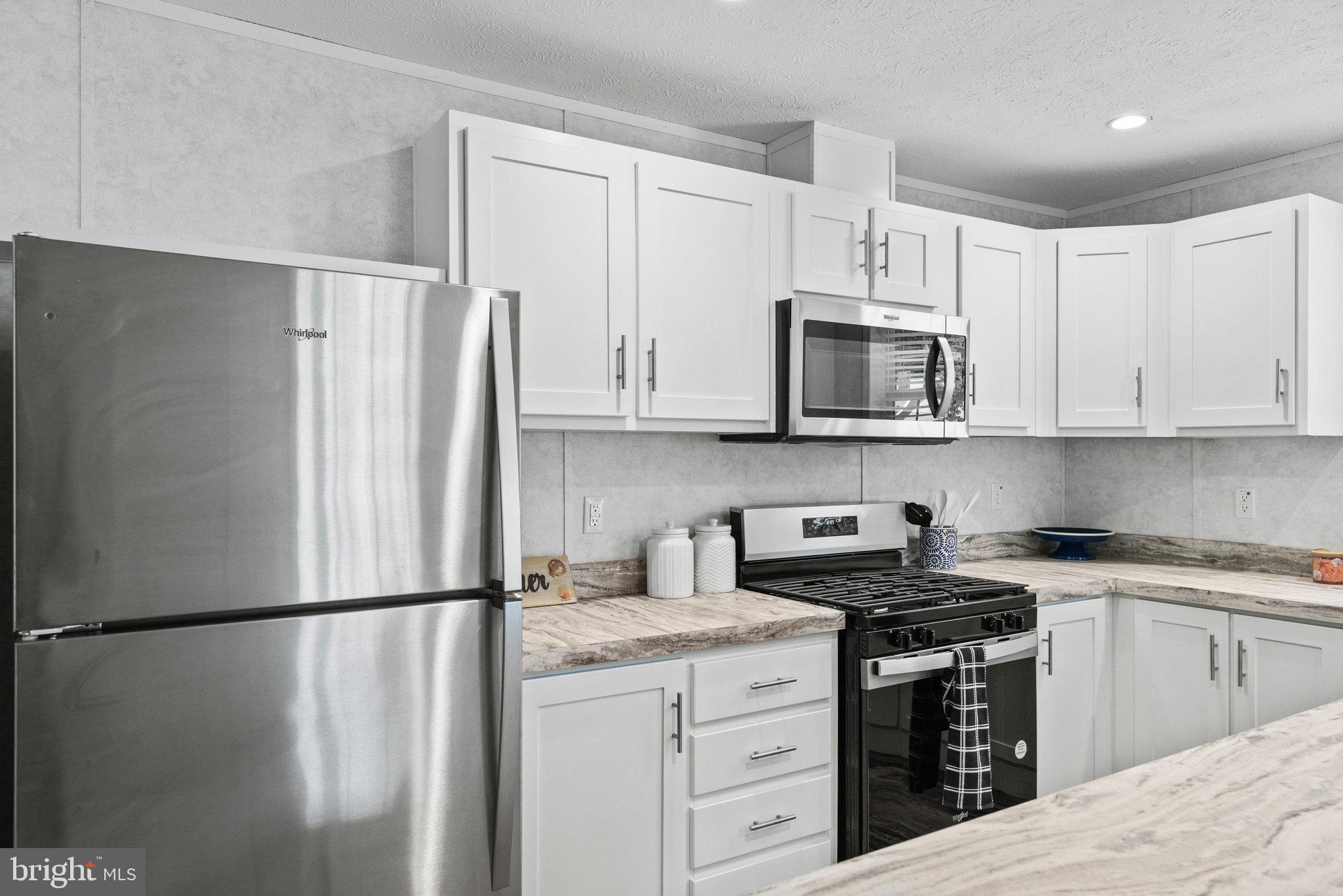 SHADYDELL PARK - Residential