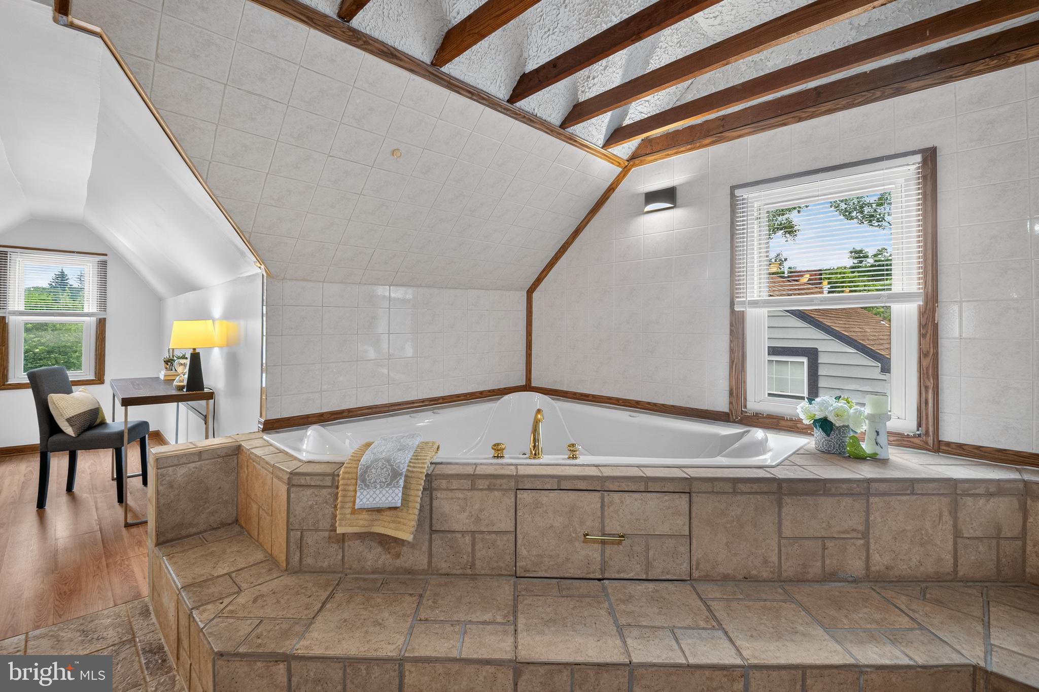 WINDSOR TERRACE - Residential