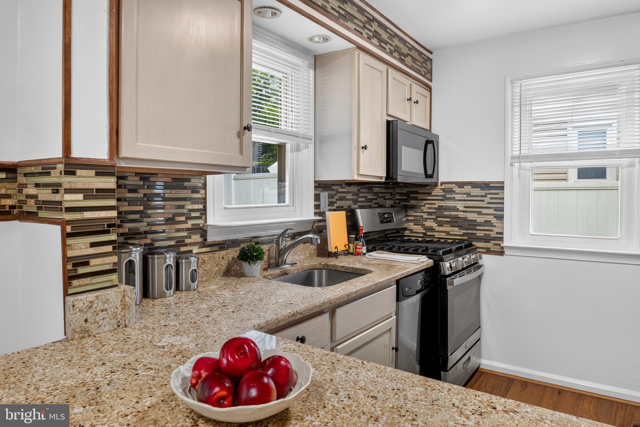 WINDSOR TERRACE - Residential