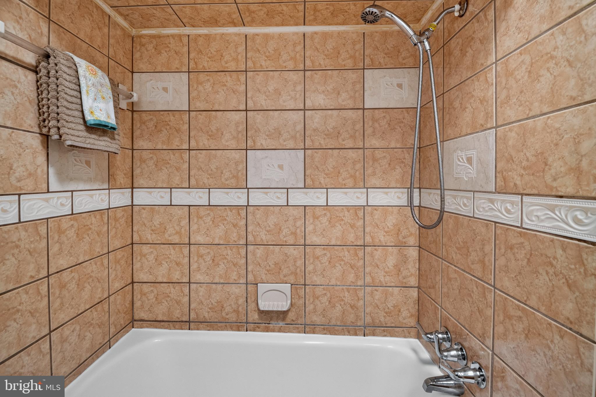 WINDSOR TERRACE - Residential